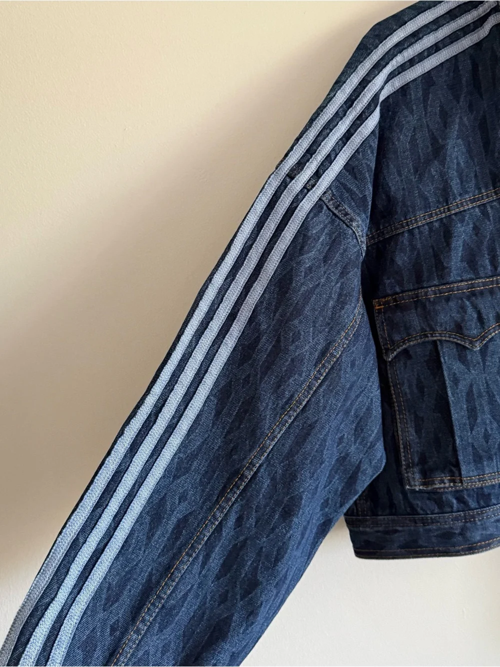 Adidas X Ivy Park monogram denim jacket - Picture 4 of 10